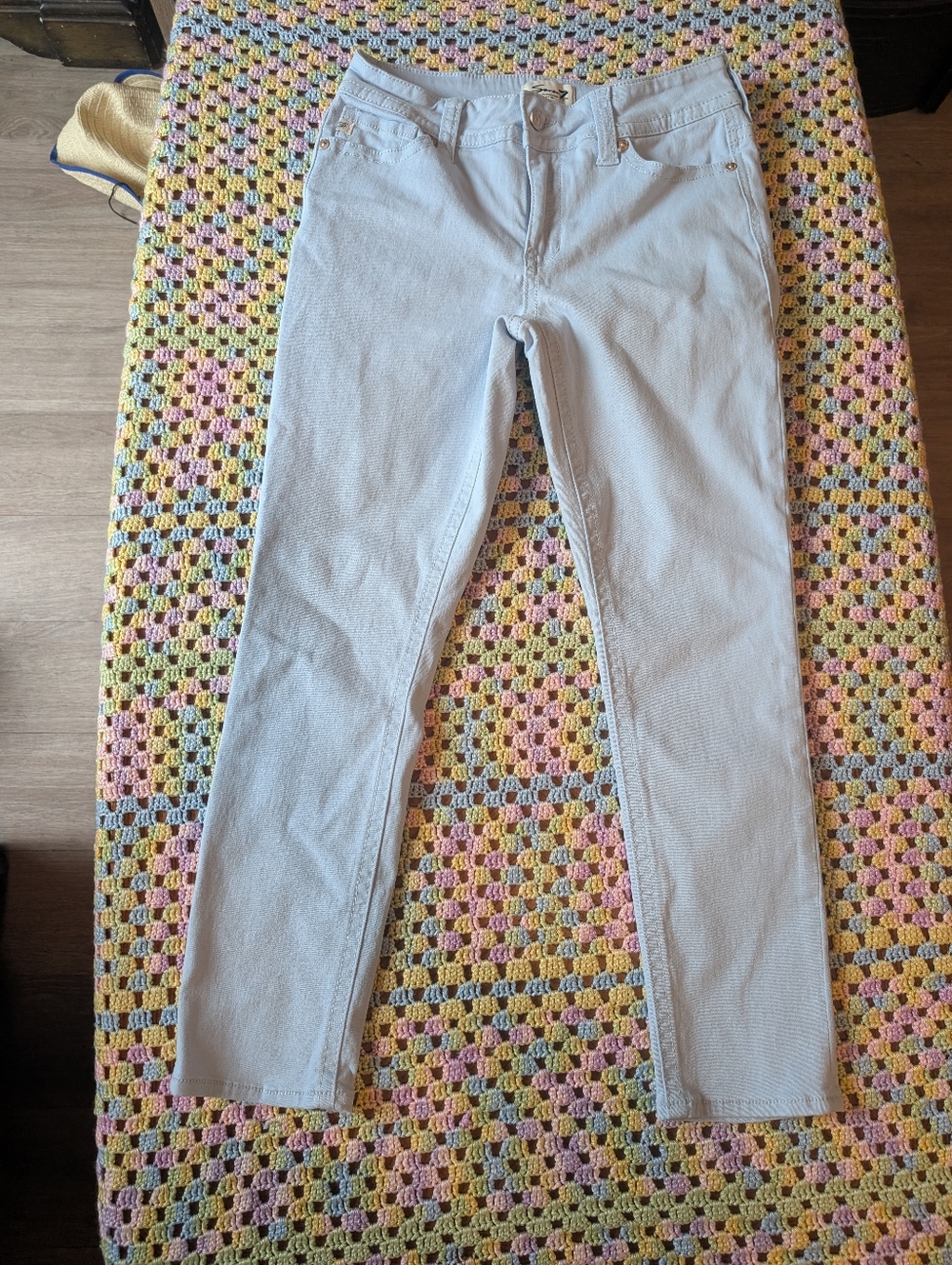 Seven7 Jeans Women’s Slim Fit Jeans in Light Blue/Gray Size 6